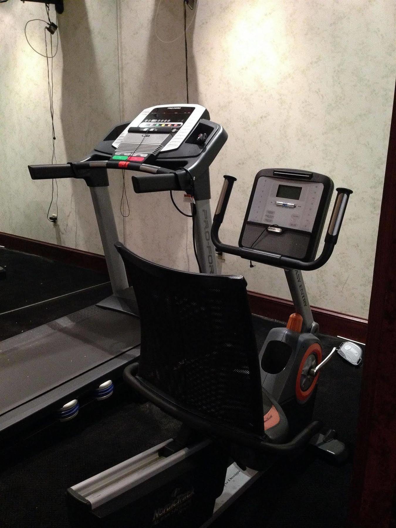 Greenville Inn & Suites Esterno foto