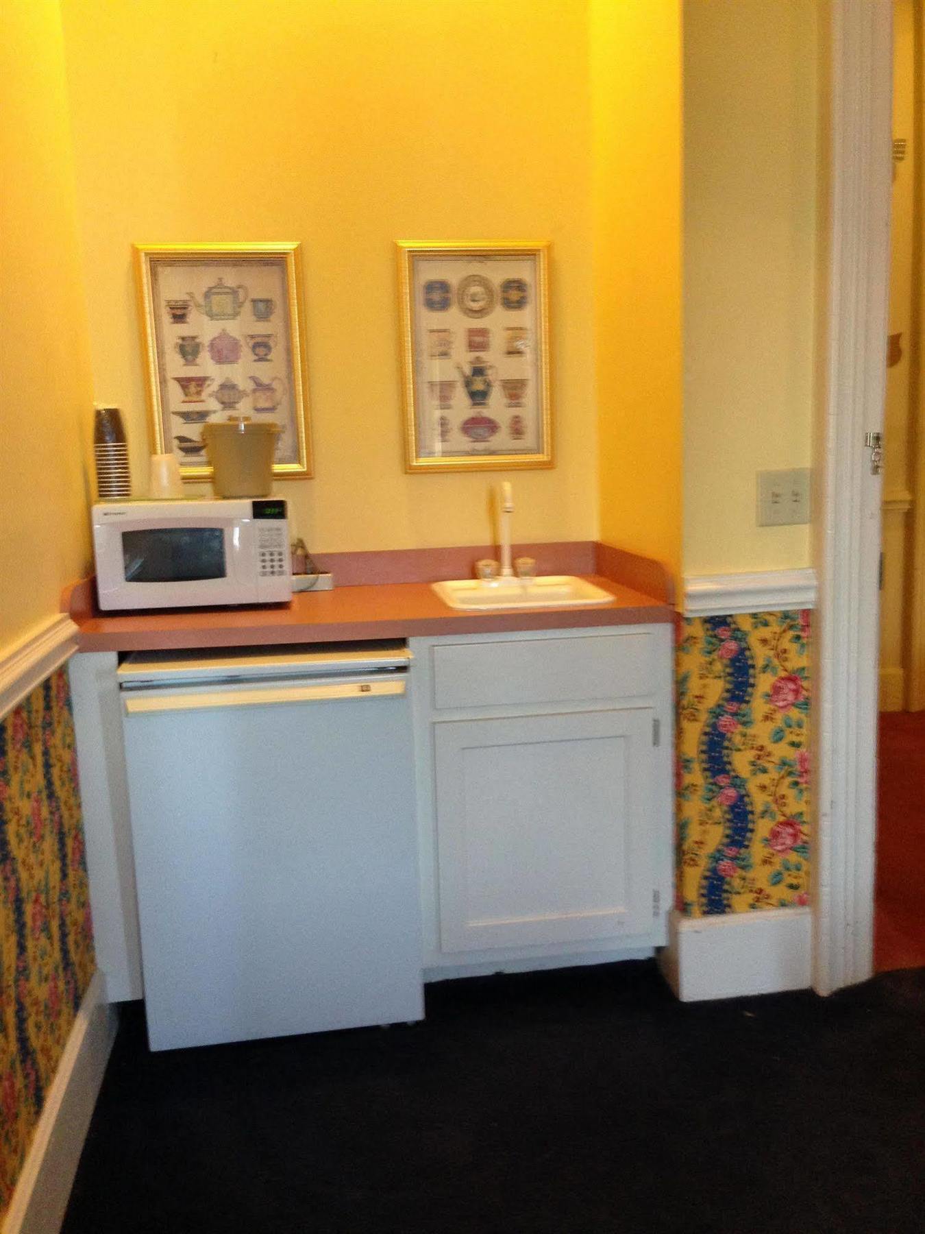 Greenville Inn & Suites Esterno foto